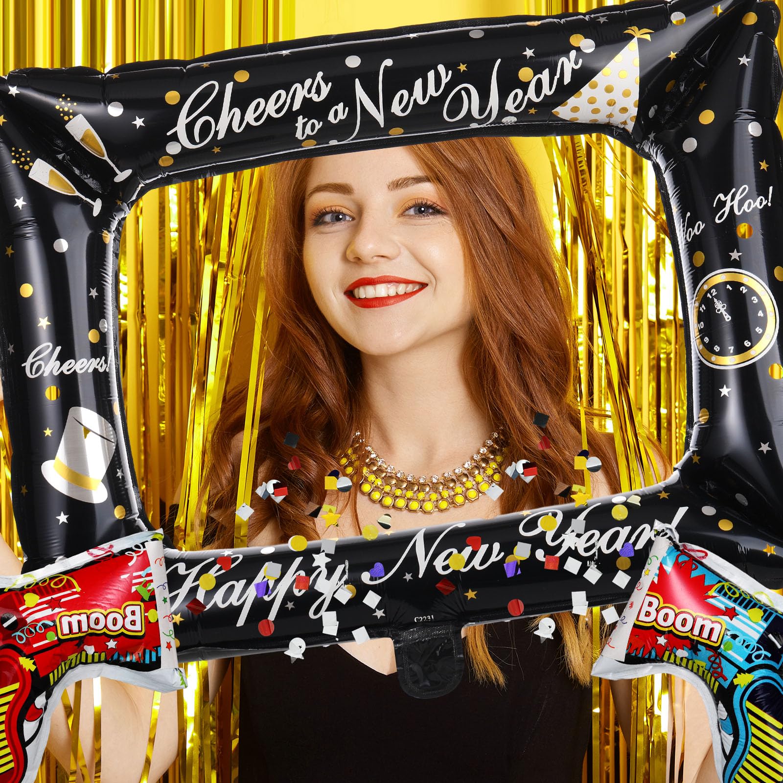 Harrycle banner and decor unify black-gold theme