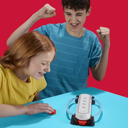 Hasbro Gaming Hypershot travel-friendly setup makes on-the-go play simple.