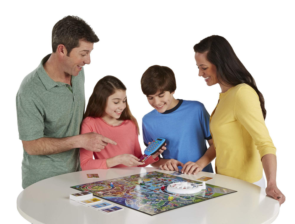 Hasbro Gaming The Game of Life money cards reduce bulky cash during play