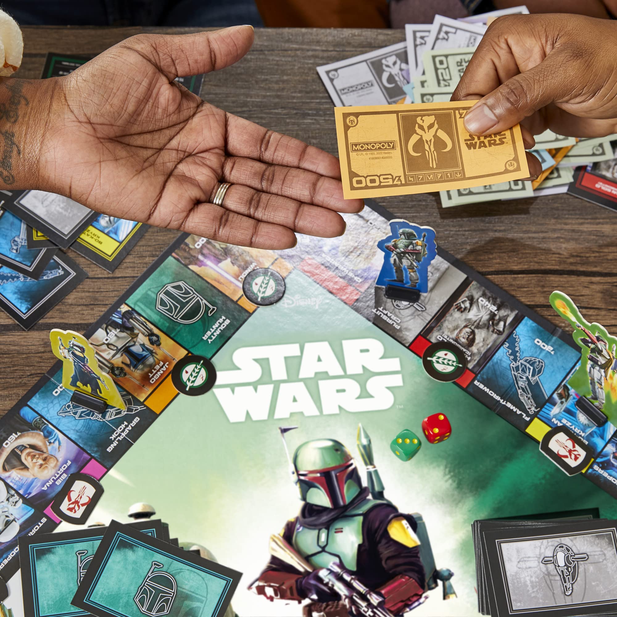 Skulls armor detail in Hasbro Monopoly Star Wars Boba Fett Edition