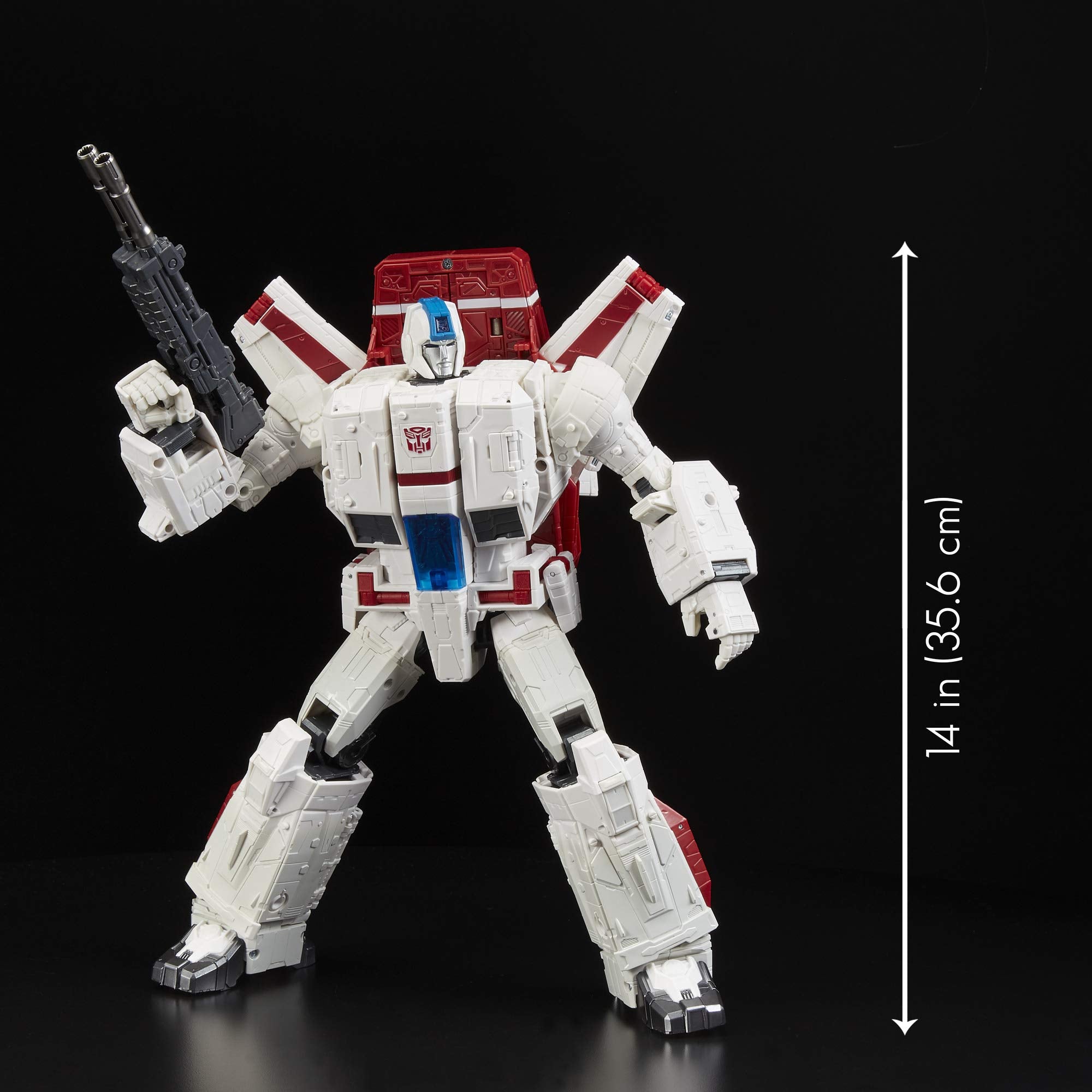 Hasbro Jetfire Skyshield accessories enable dynamic armor and weapon upgrades for exciting play.