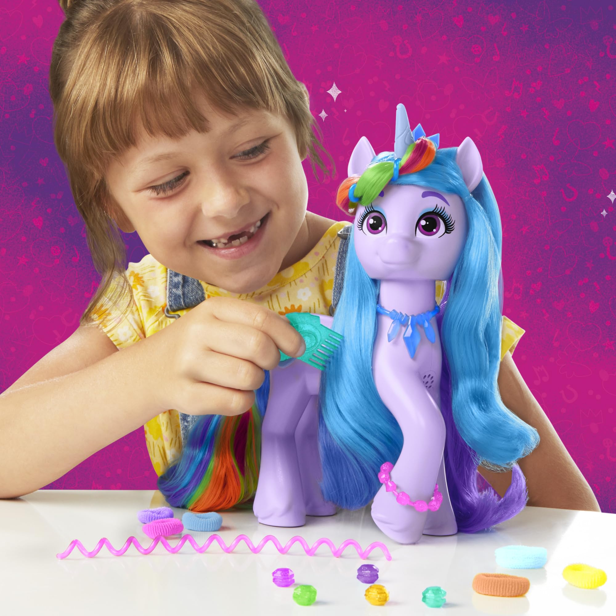 Hasbro Izzy Moonbow spiral tools add texture to rainbow mane