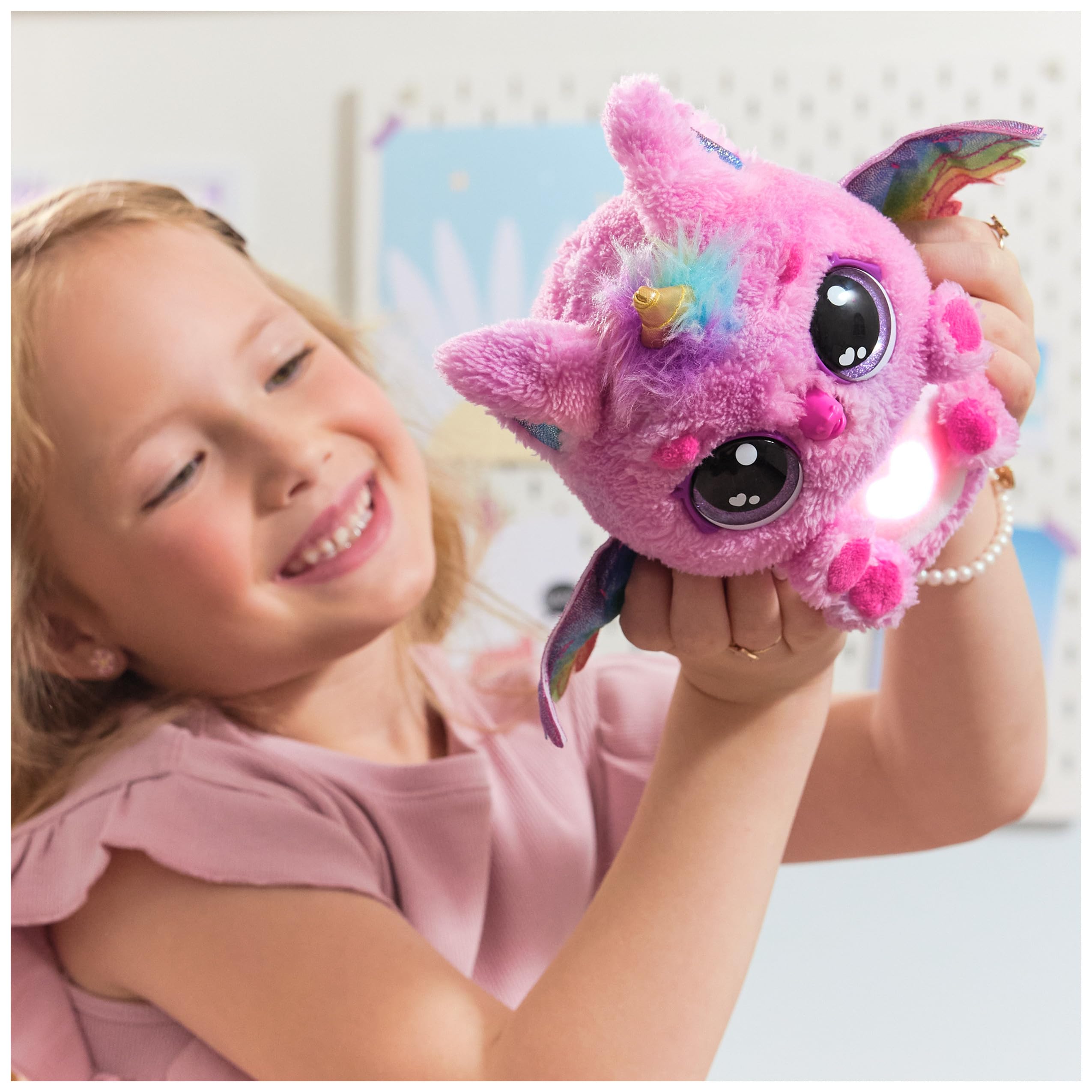 Hatchimals Alive Pufficorn closeup with glitter mane and metallic horn sparks wonder