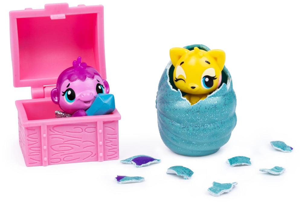 Hatchimals Coral Castle glitter shower creates cascading fun during pretend adventures