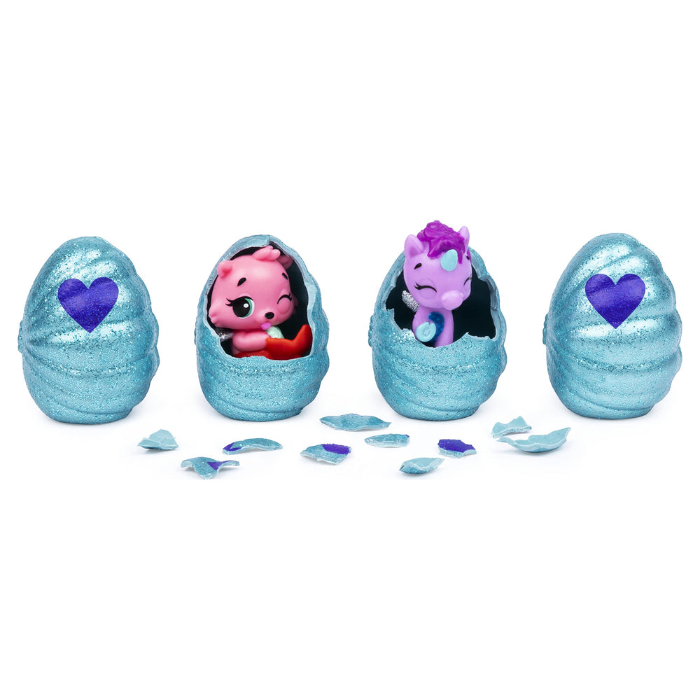 Hatchimals Underwater Aquarium includes five nests for swimming and perching