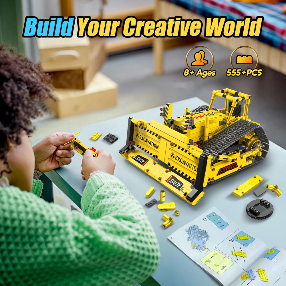HBUDS remote-control excavator operation depicts interactive play and learning.