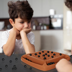 Hcusus two-to-four players magnet chess supports social play