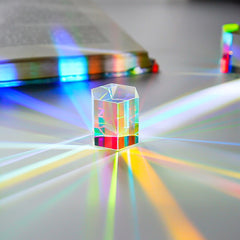 HDCRYSTALGIFTS glass prism as desk paperweight with light play