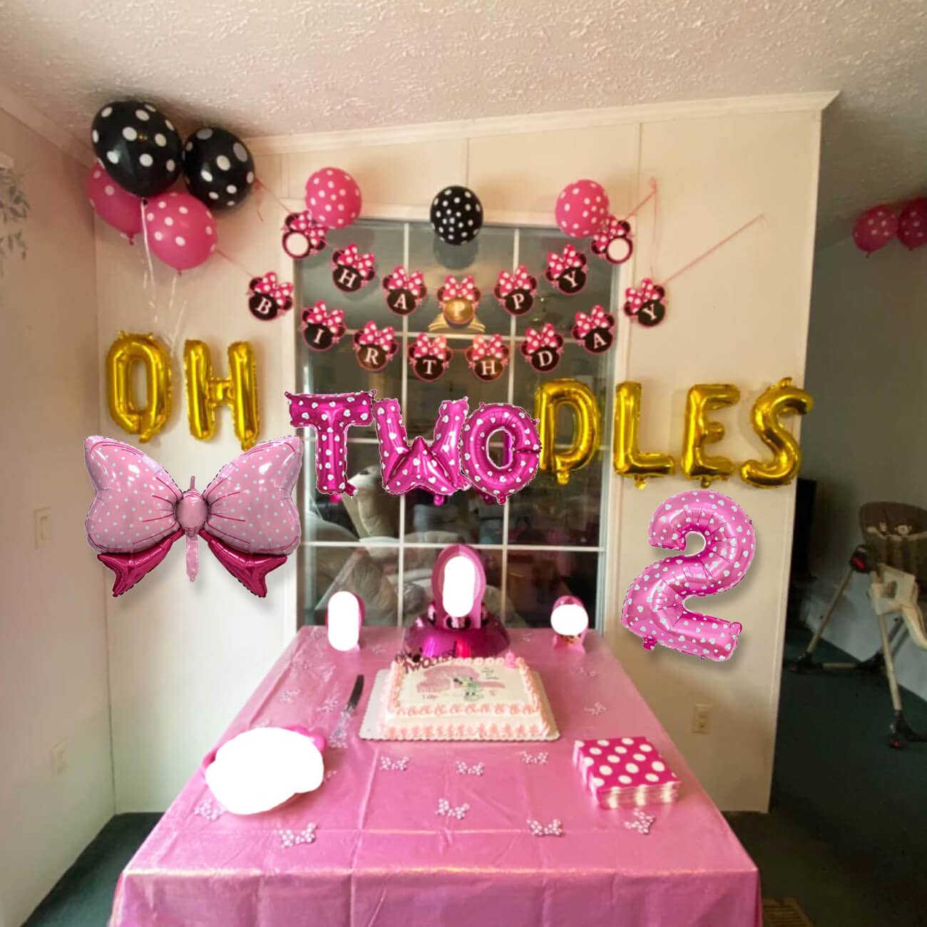 HEETON Oh Twodles pink party decor set for vibrant celebration photos.