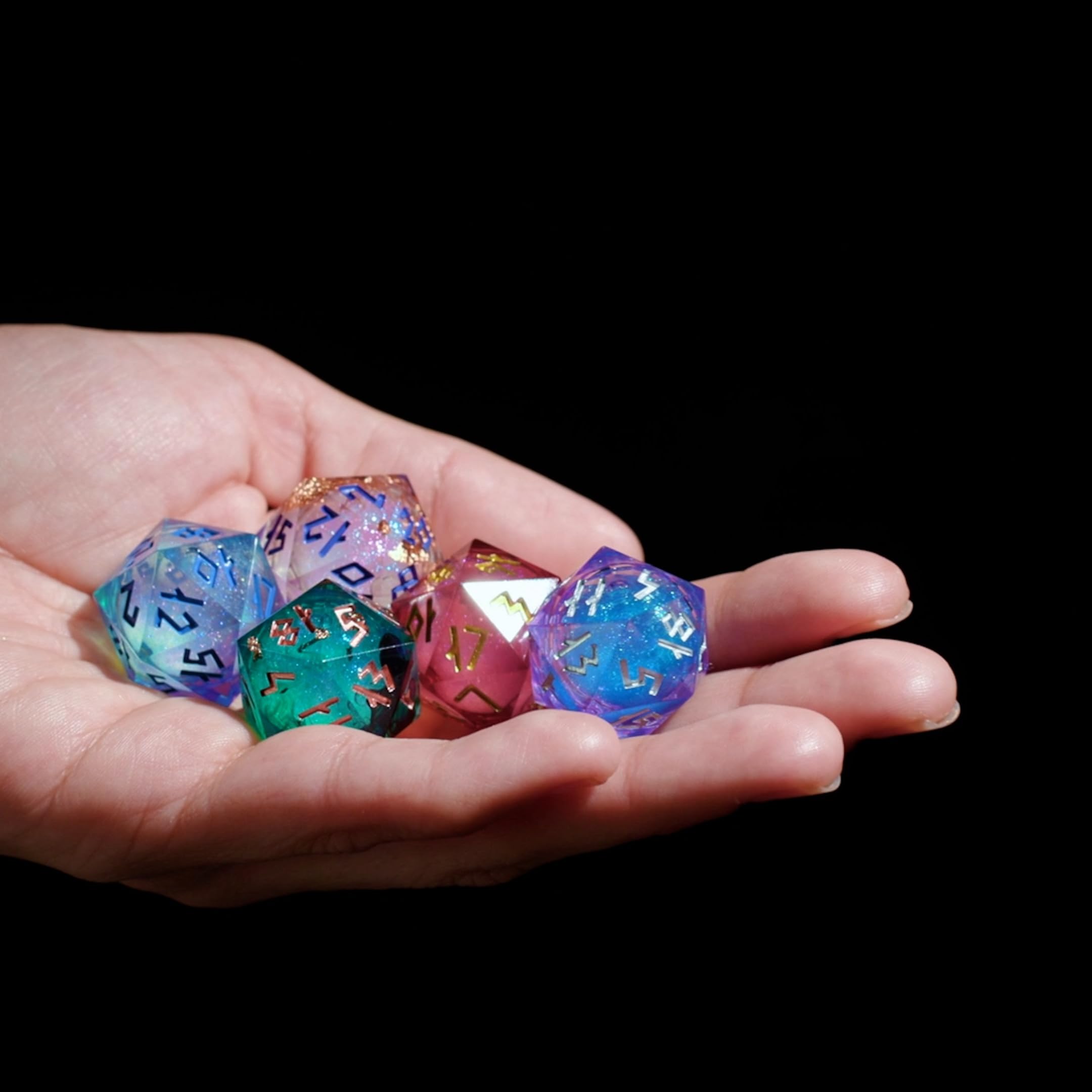 HEIMDALLR liquid core glow on dice surface adds dynamic visuals.