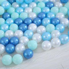 Heopeis pit balls in play tent scene promote active, safe exploration.