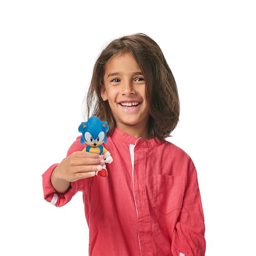 Heroes of Goo Jit Zu Glow Surge powers make play visually thrilling when lights dim.
