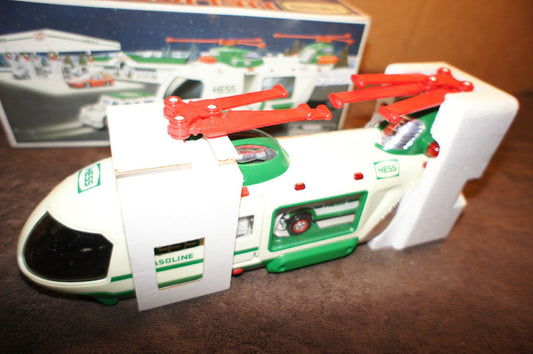 Hess 2001 toy motorcycle detail: durable die-cast parts for long-lasting fun