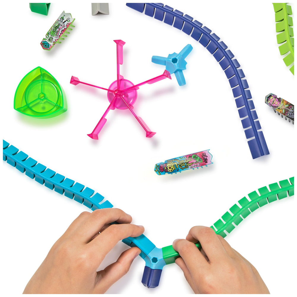 HEX BOTS Nano Land Obstacle Track lets kids build new routes