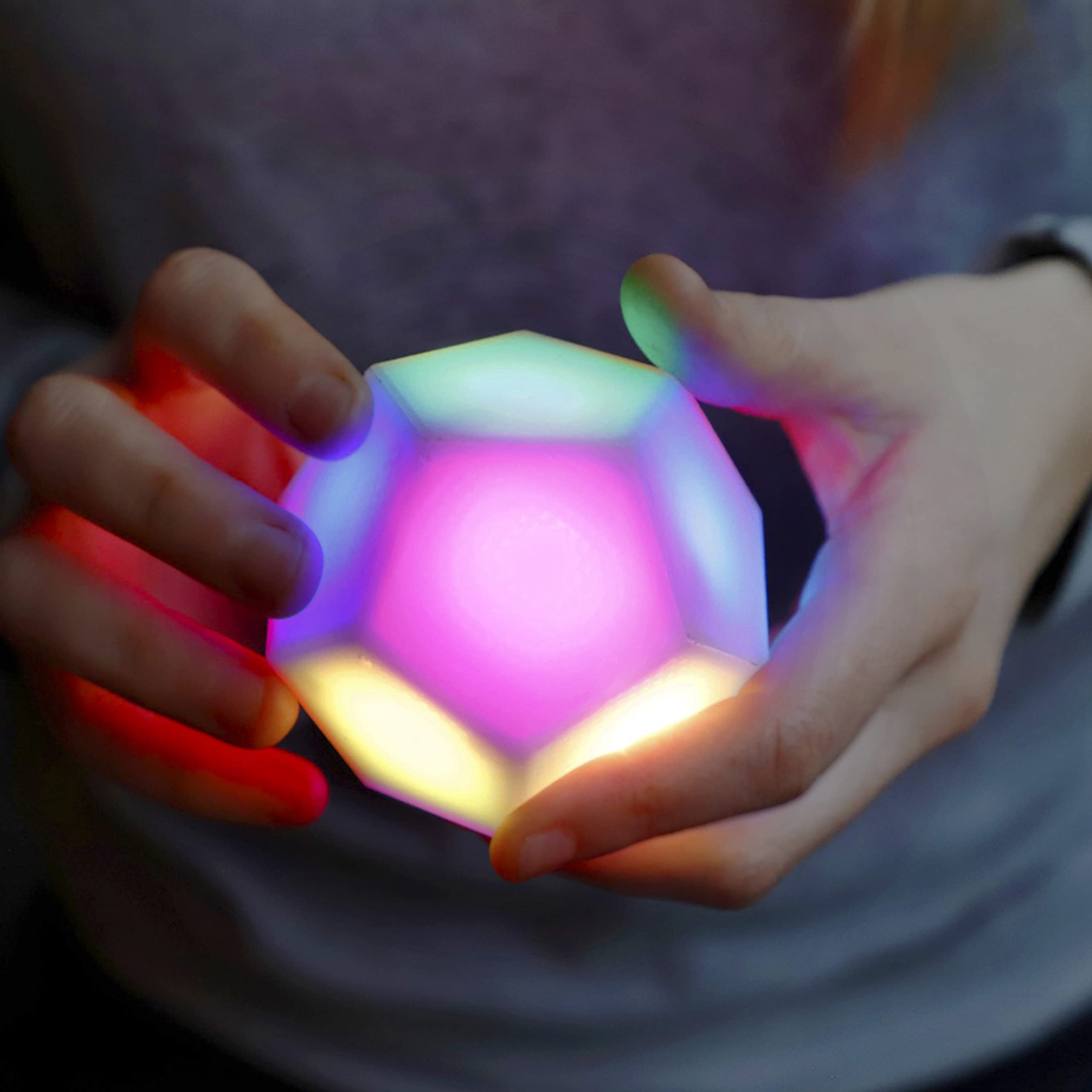 High Concepts eFiDGET mode toggle demonstrates quick switch between fidget and chill.