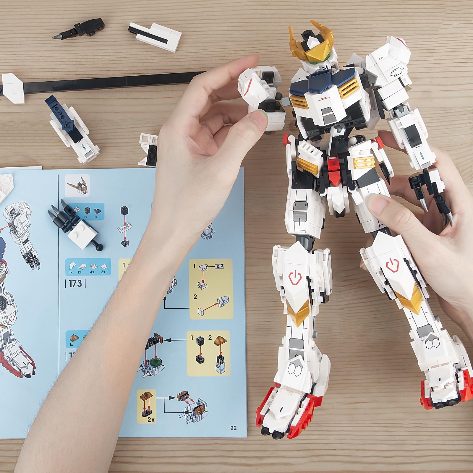 HIGH GODO adults-building-kit combining creativity and collectibility for fans.