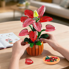 HiWEEGO natural posture replica showcases dynamic display in any room.