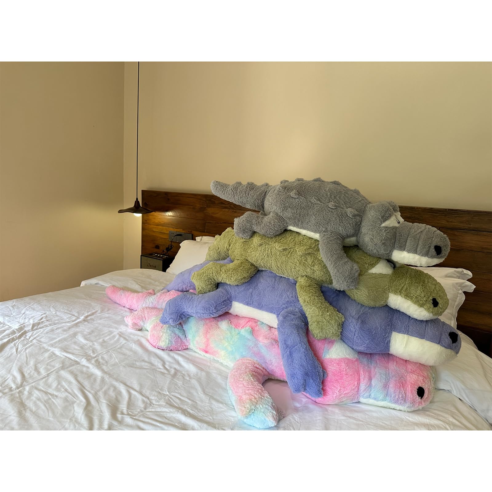 Hofun4U Alligator plush pillow 38 inch green, playful yet stylish home accent