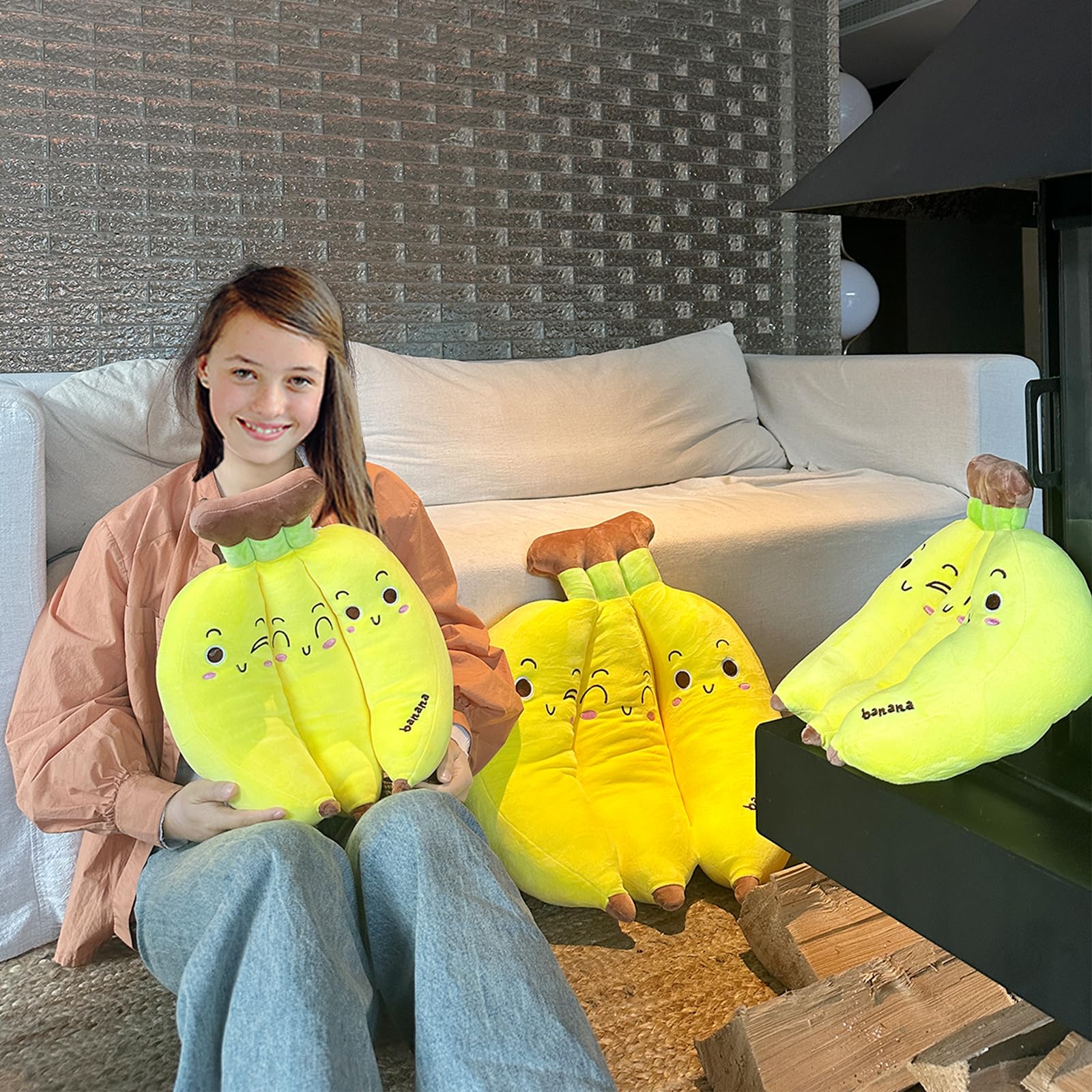 Hofun4U banana plush pillow vacuum-packed for shipping, restore fullness easily