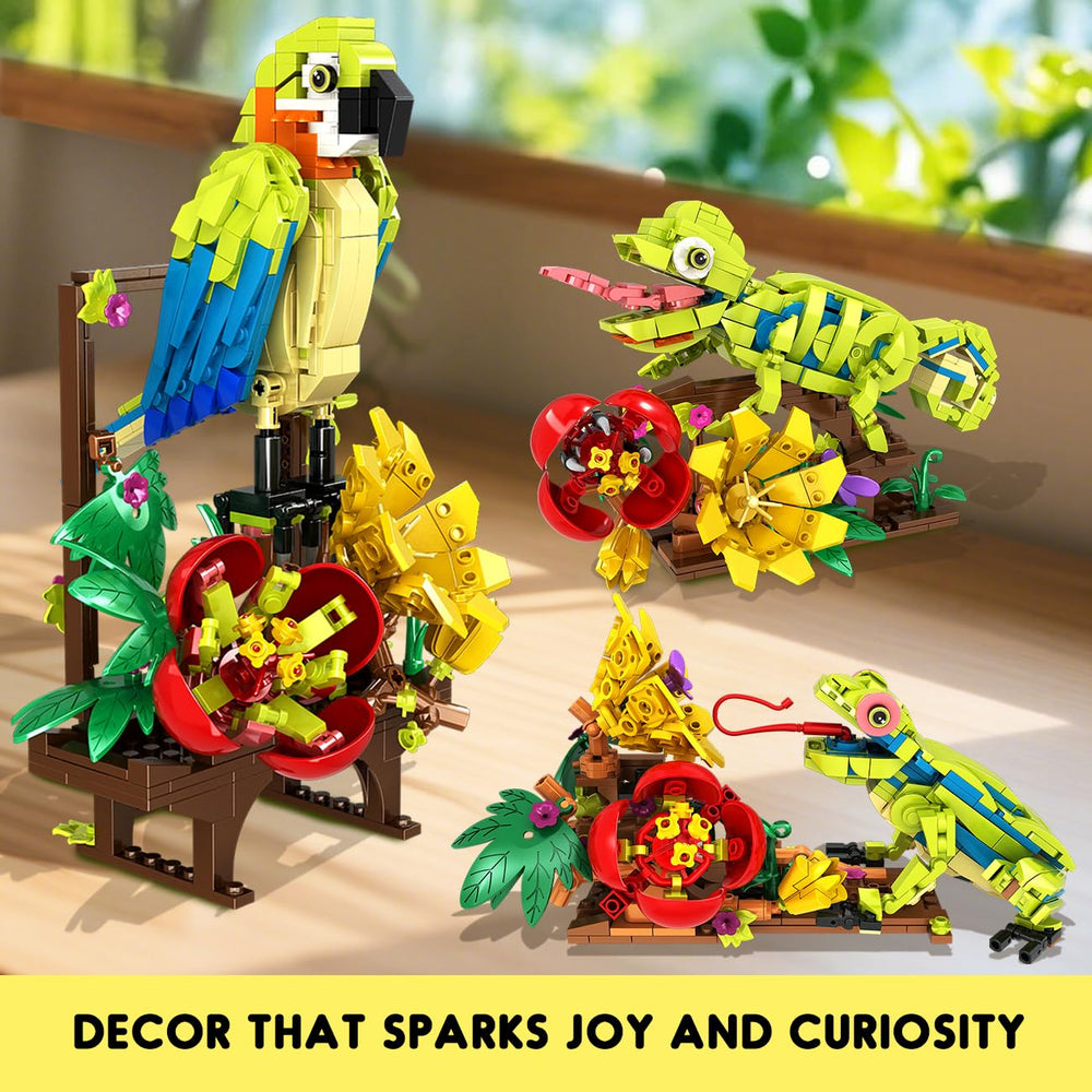 HOGOKIDS detailed parrot scene with blossoms for educational building play