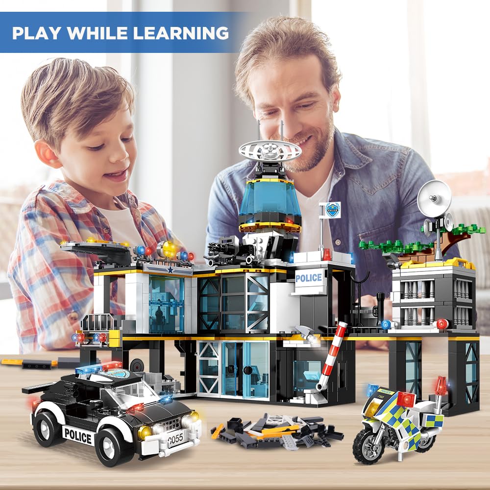 HOGOKIDS police helicopter on roof promotes dynamic play and storytelling.