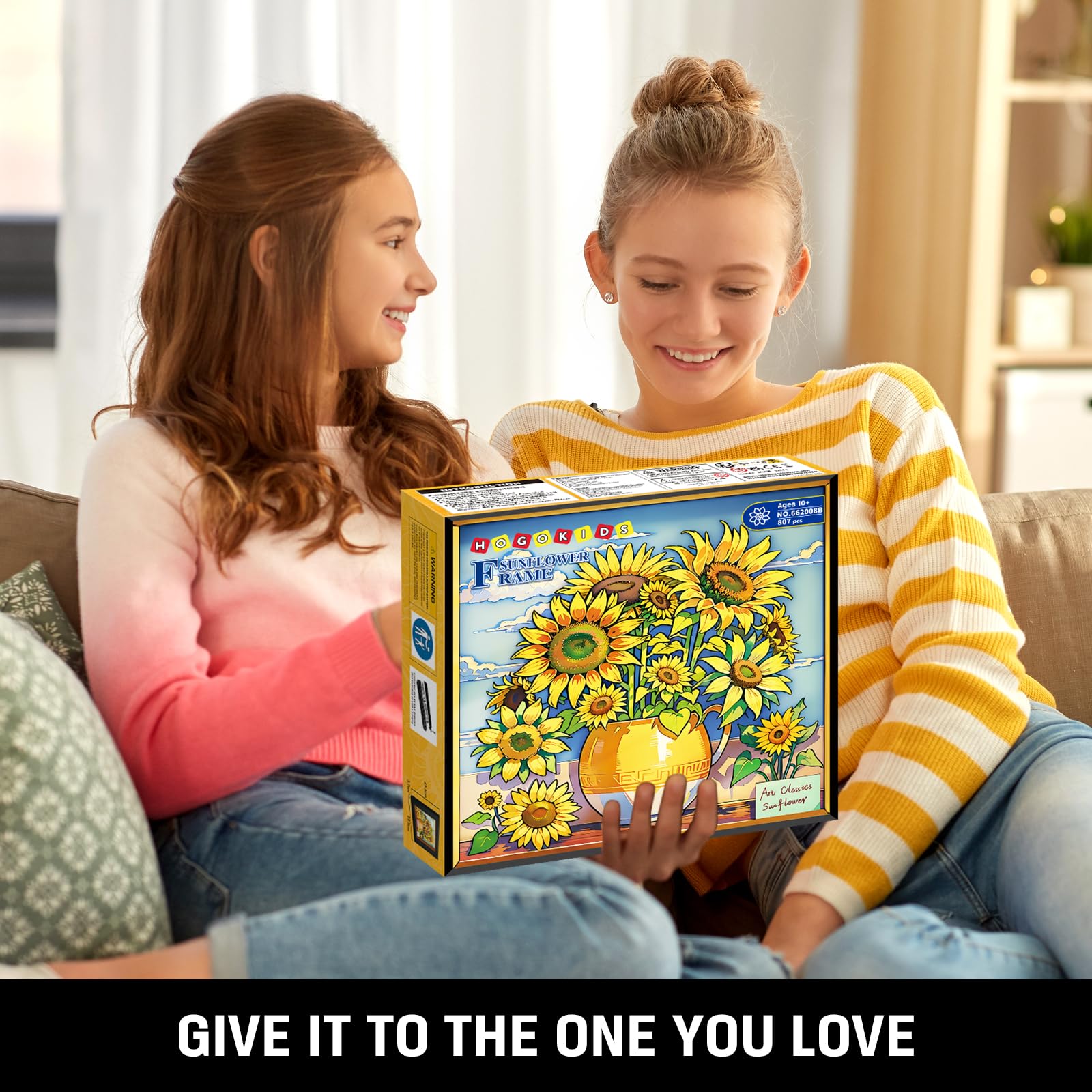 HOGOKIDS Sunflower decor blends botanical beauty with architectural craft