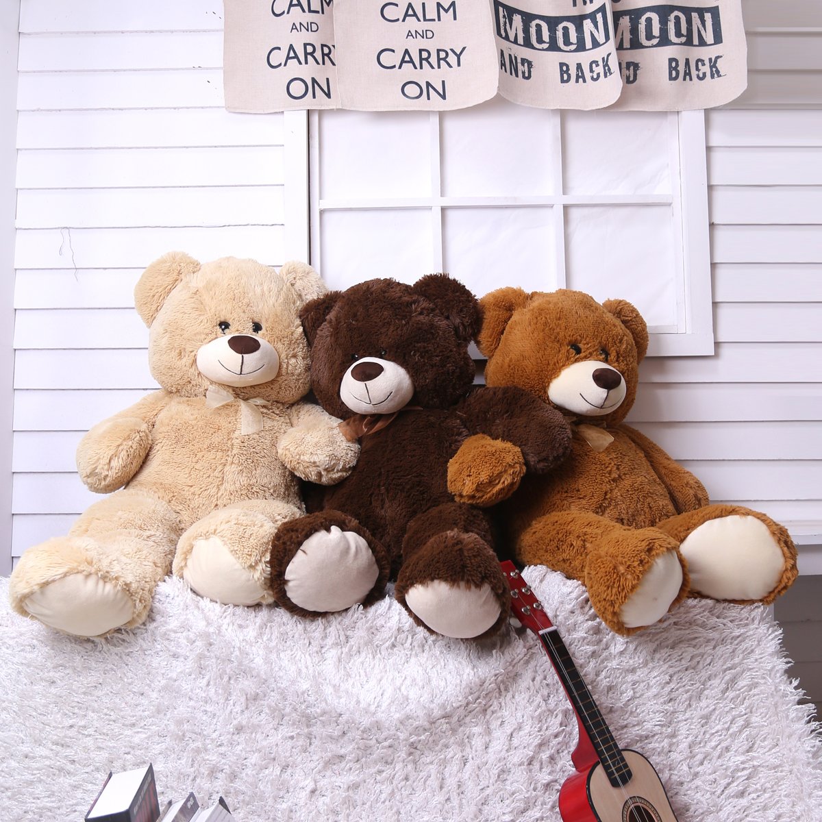 HollyHOME big teddy bear 36-inch brown gift-ready for celebrations.