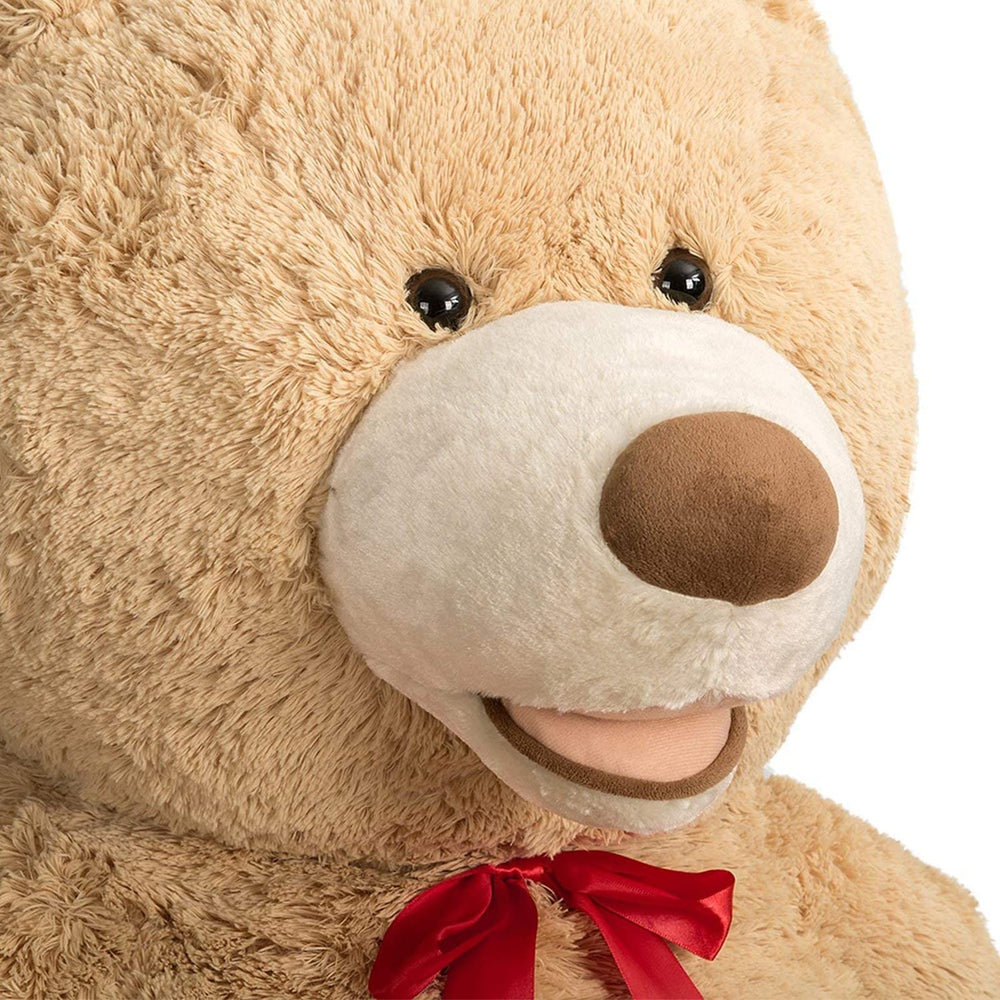 HollyHOME teddy bear decor adds warmth to any room.