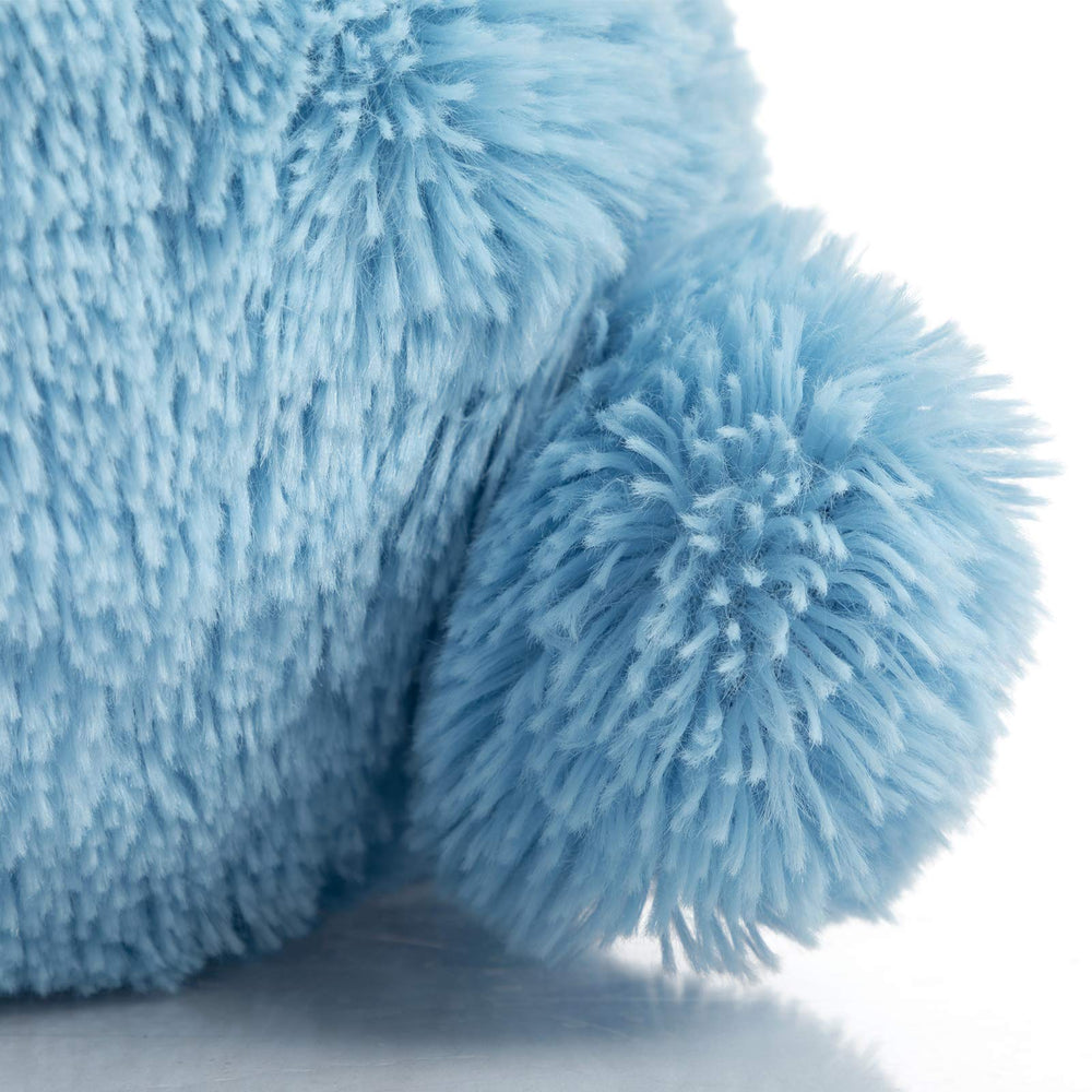 HollyHOME teddy bear unboxing scene reveals delightful surprise.
