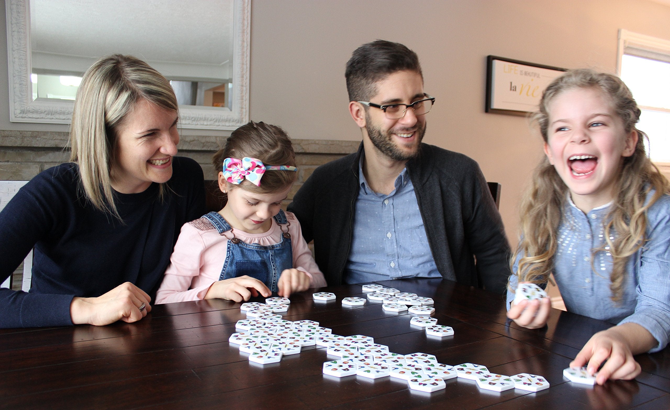 HoneyCombs Game setup for 1 to 8 players ideal for family