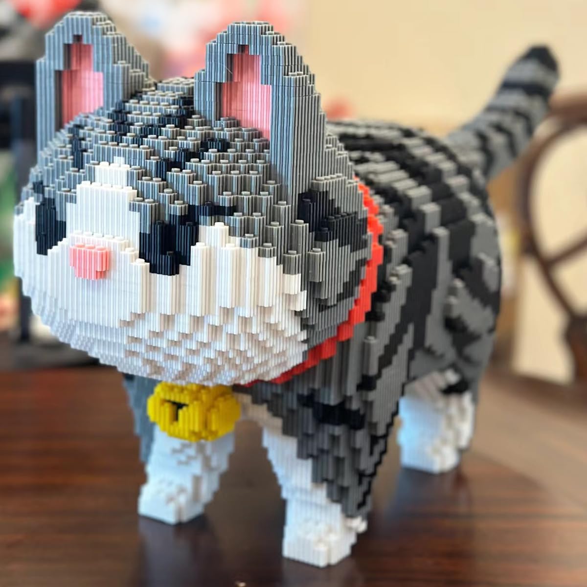 HONLANCH collectible bell cat 8000pcs image, perfect gift and conversation starter.