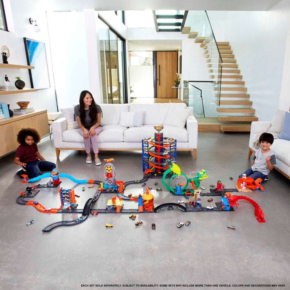 Hot Wheels BHT77 playroom setup in a home space
