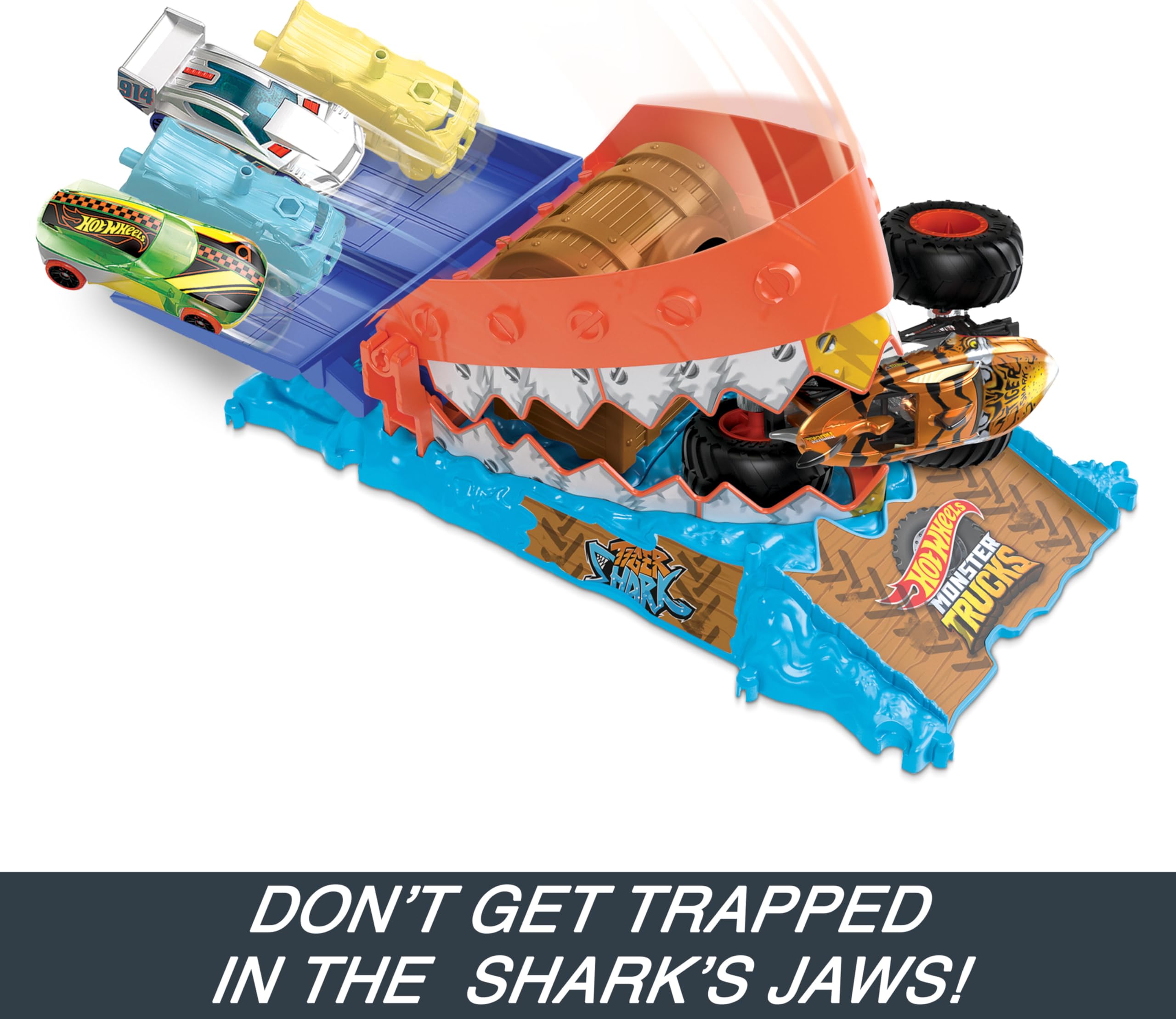 Hot Wheels crushed car adds extra destruction near the grandstands for amplified action.