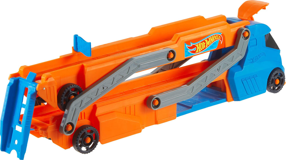 Hot Wheels HYT83 track pieces arranged for a customizable racing setup.