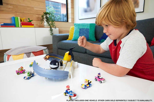 Hot Wheels Mario Kart Thwomp Ruins track image with Mario kart for challenging courses