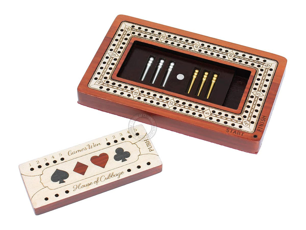 House of Cribbage magnetic lid stores pegs securely during transport.