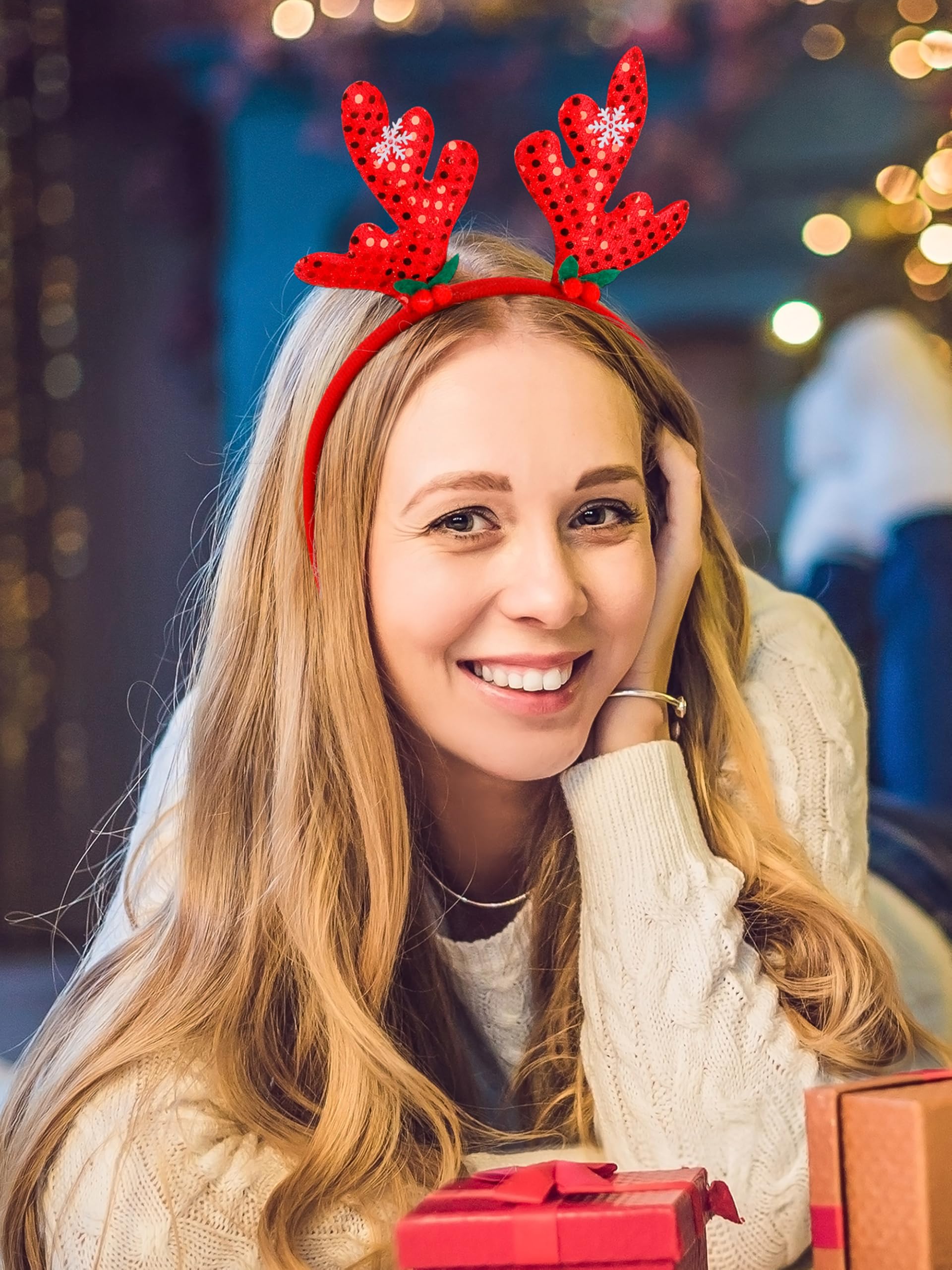 HOVACY Santa Claus headband: festive flair for holiday parties and cozy gatherings