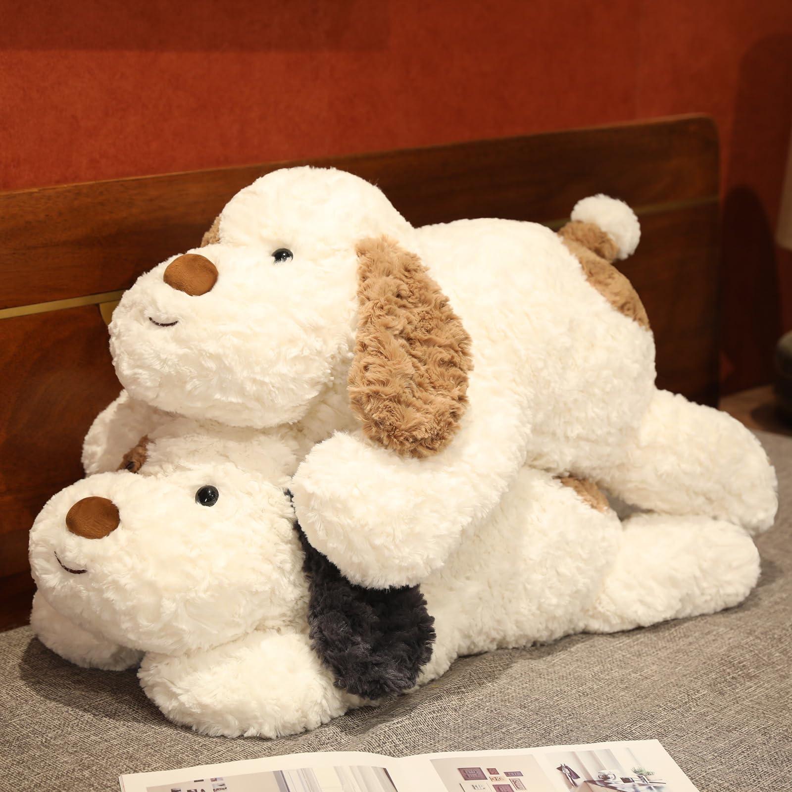 Hronsa cuddly dog plush hugging pillow for comfort and sleep.