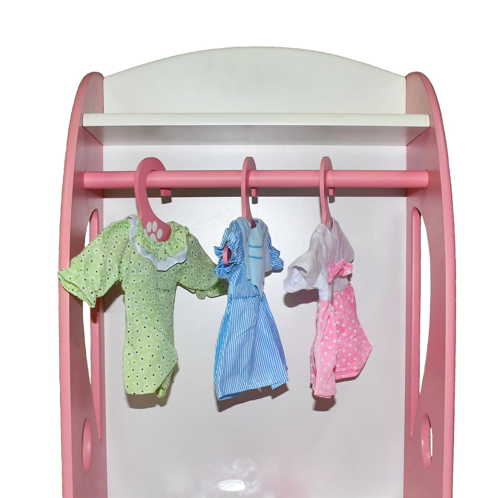 Huang Cheng Toys hair comb accessory included for styling