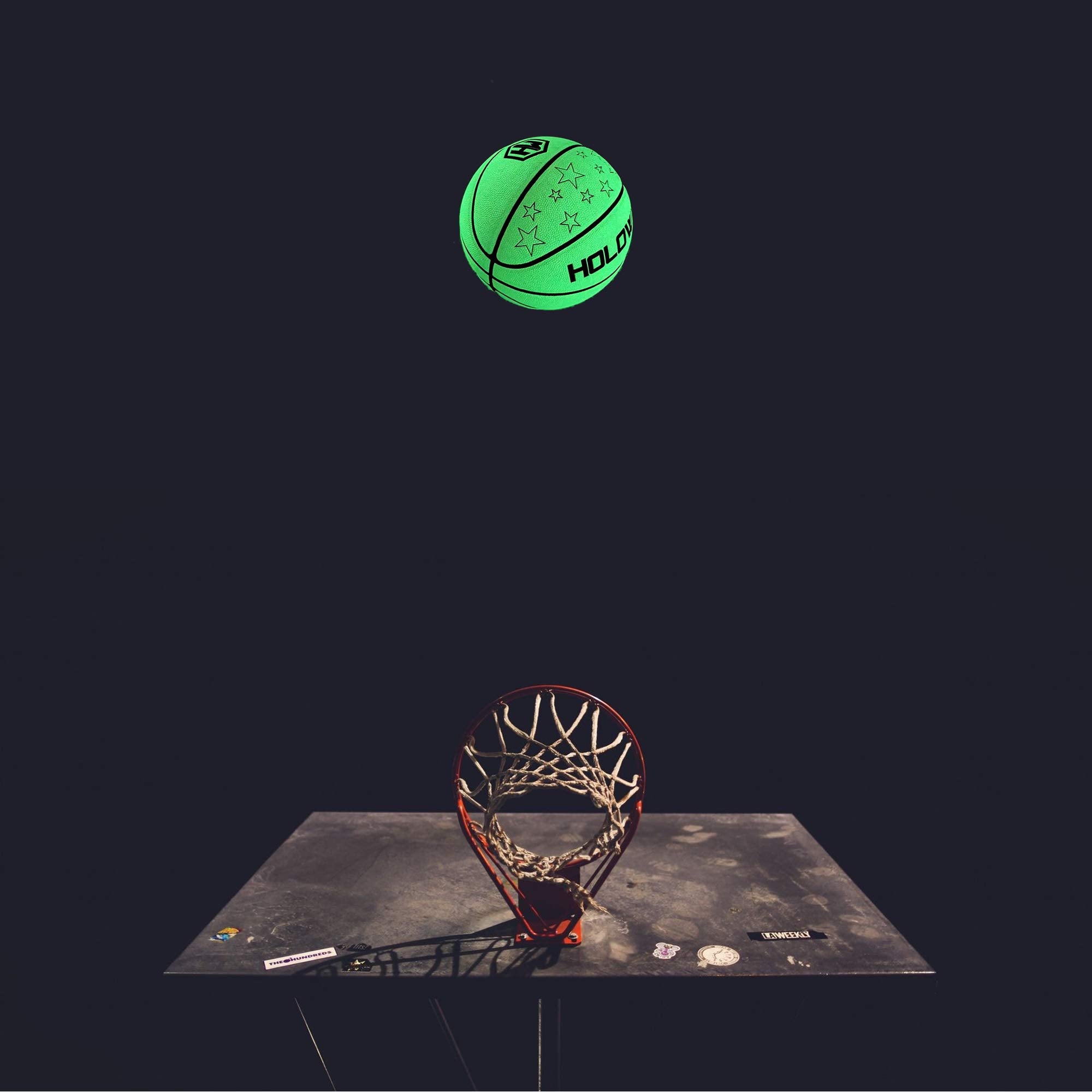 HW HOLOWIN HoloHoops durable leather construction supports consistent bounce.