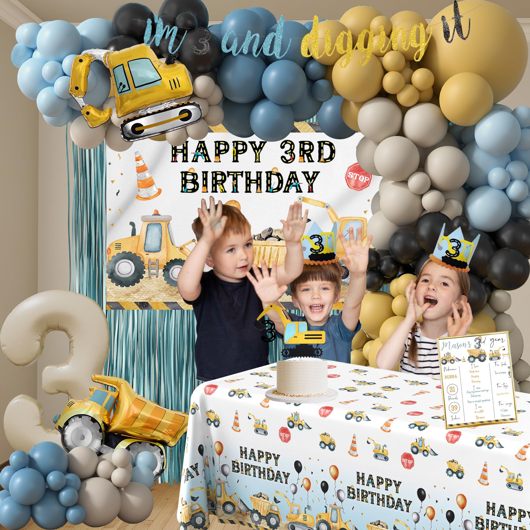 HYCSANBAO foil fringe curtains add drama and a photo-ready entry.