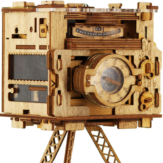 iDventure Cluebox PRO Sherlock's Camera side view, a challenging brain teaser at home