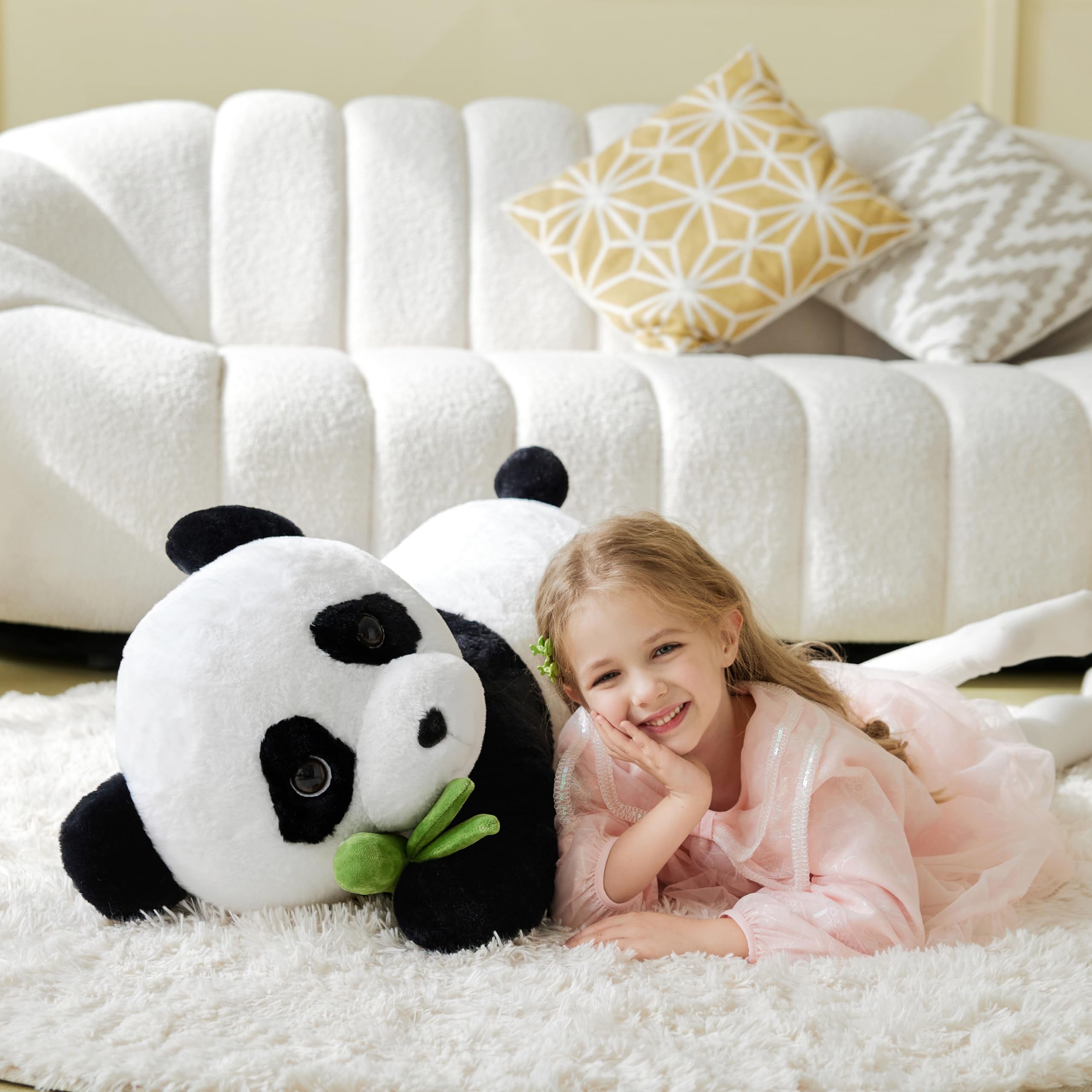 IKASA panda face detail with cute expression for kids.