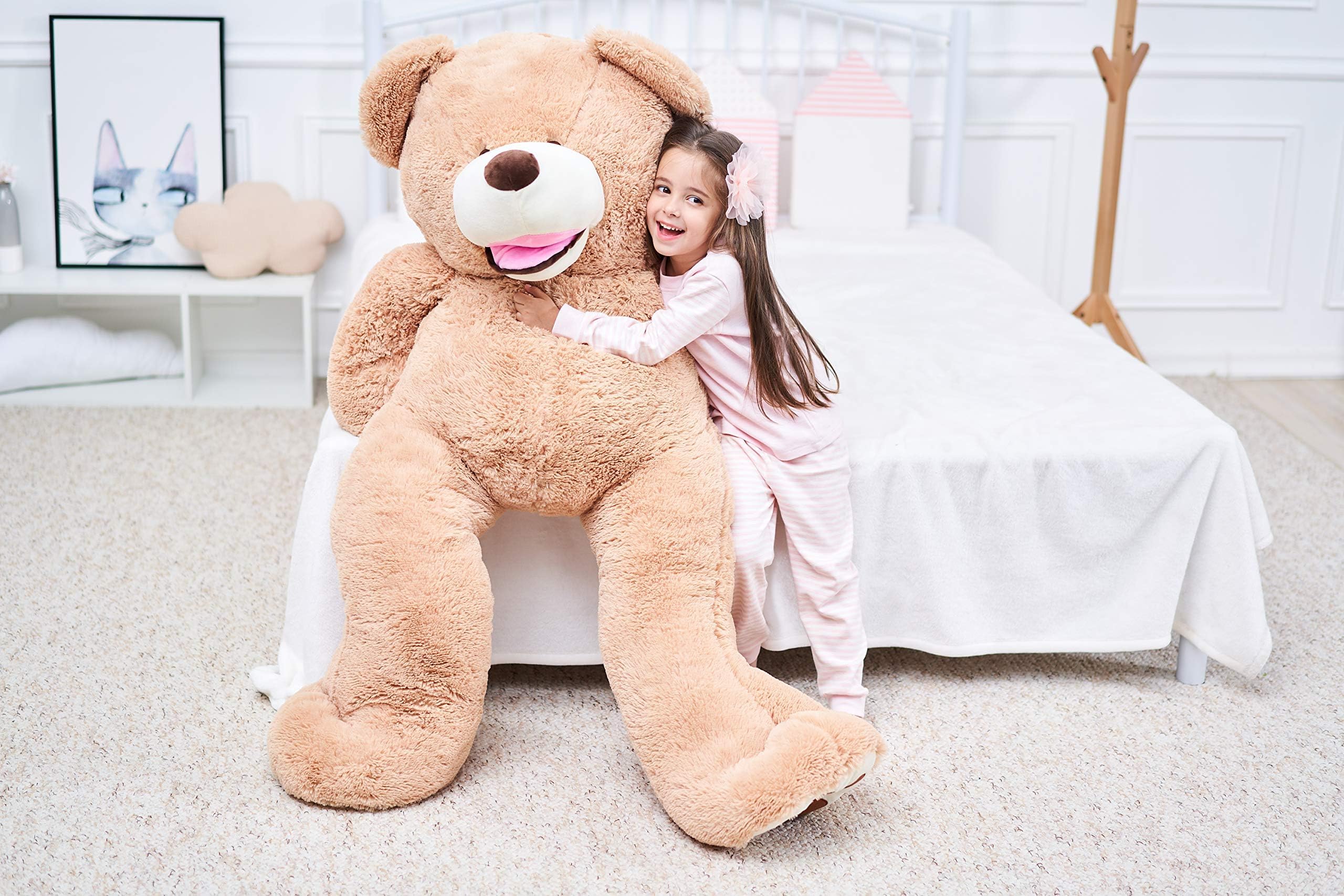 IKASA gift-ready giant teddy bear for birthdays and occasions