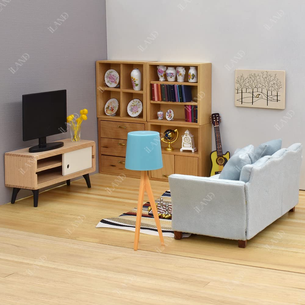 iland dollhouse couch ready to place in mini room
