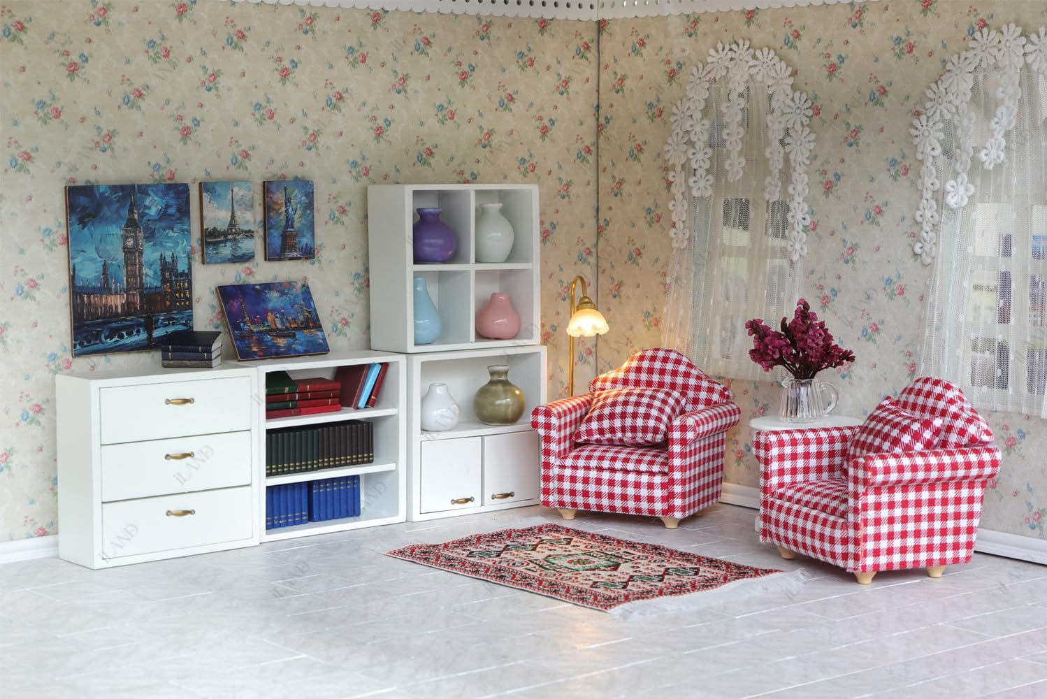 iland dollhouse flooring protective e-commerce packaging keeps tiles safe.