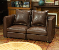 iLAND Sectional Couch 1:12 scale assembly image demonstrates authentic mini craftsmanship