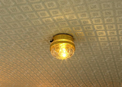 iland premium packaging protects the dollhouse lamp during transit