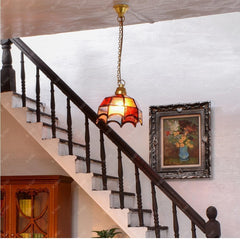 Iland warm glow dollhouse light creates a cozy, inviting ambiance.