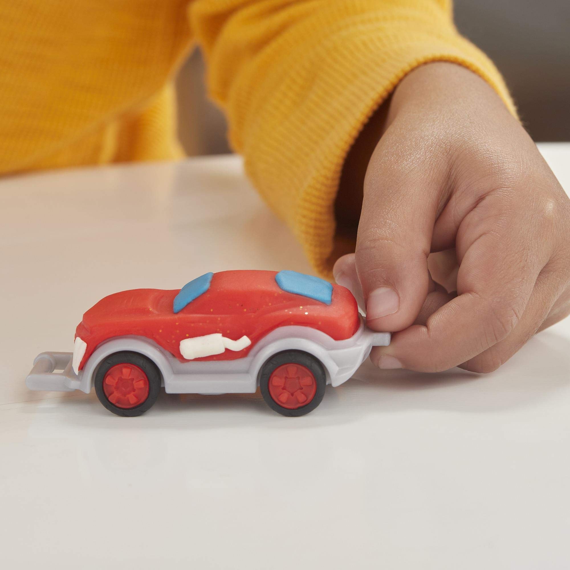 Play-Doh Wheels Tow Truck Toy for Kids 3+ — 3 Non-Toxic Colors